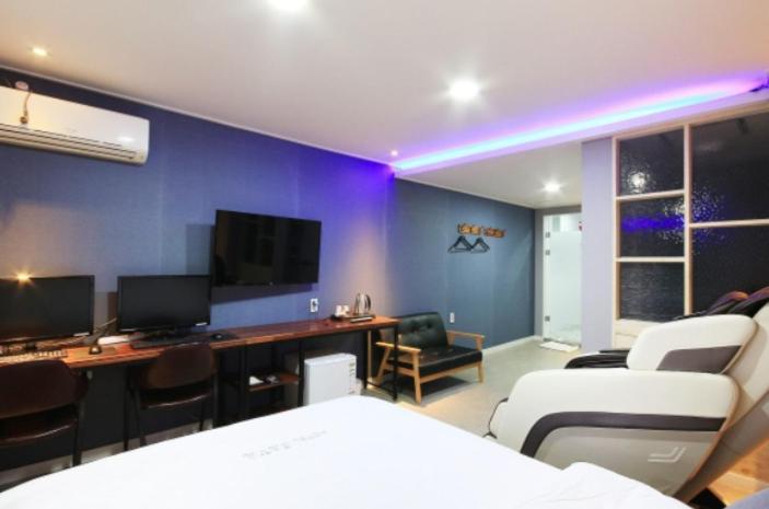 Java Hotel Gwangyang  エクステリア 写真